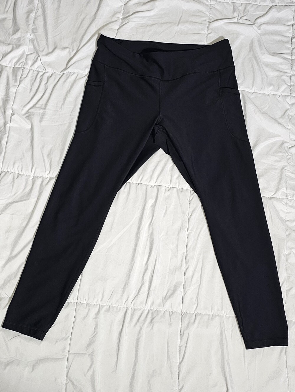 Old Navy Black Leggings With Pockets